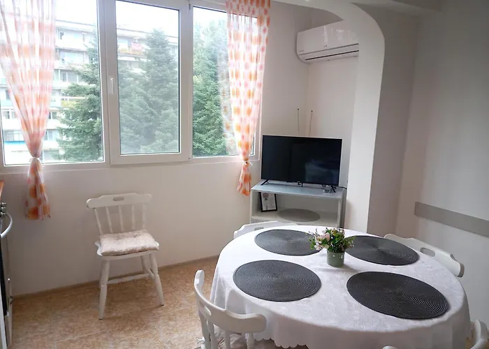 за гости Nik Apartamento